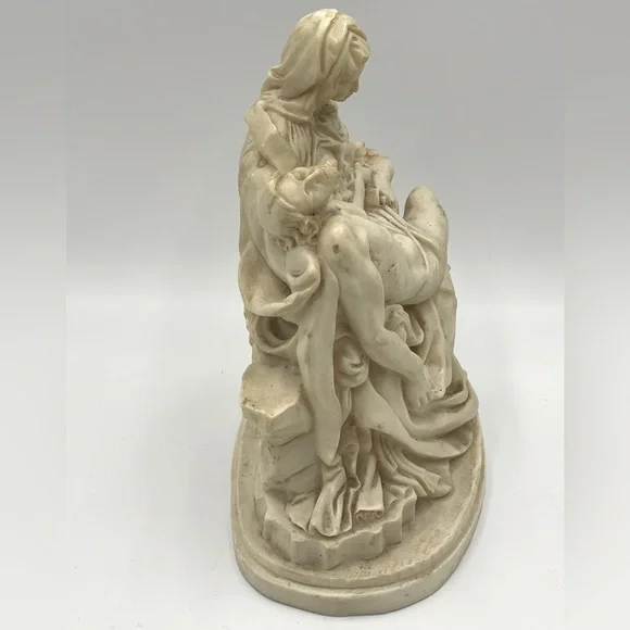 Michelangelo’s Pieta Sculpture by A. Santini: Madonna & Jesus after Crucifixion - Picture 7 of 16